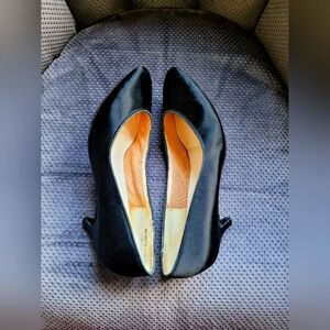 EUC Circa 1950's Vintage Midnight Navy Satiny Silk Pumps